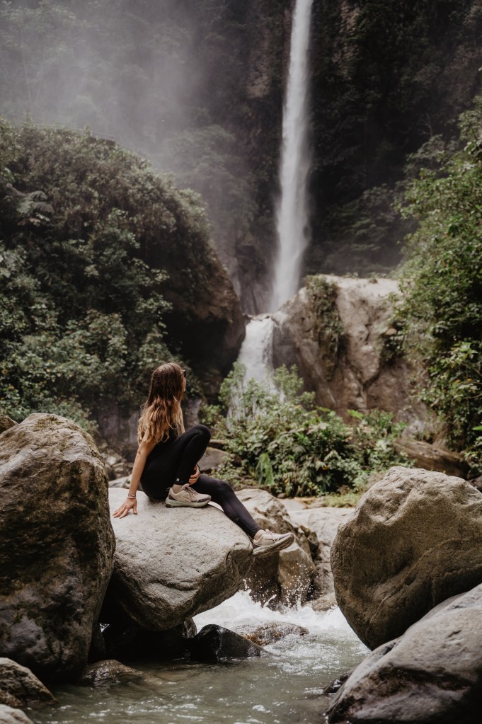 route des cascades, banos
